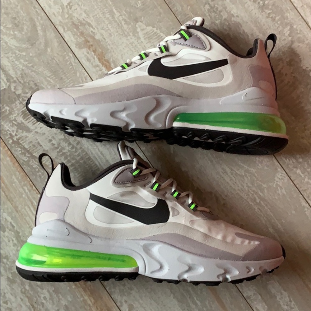 NWT Nike Air Max 270 react - Picture 3 of 9